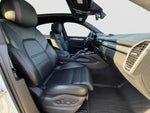 2023 Cayenne Thumbnail 20