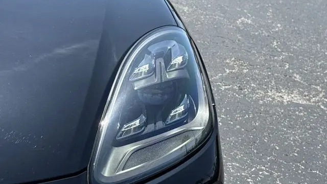 2022 Porsche Cayenne Coupe