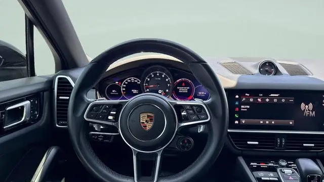 2022 Porsche Cayenne Coupe