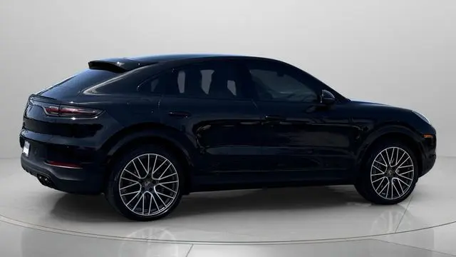 2022 Porsche Cayenne Coupe