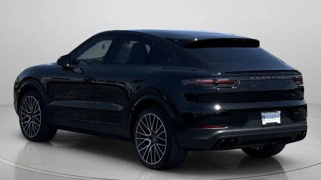 2022 Porsche Cayenne Coupe