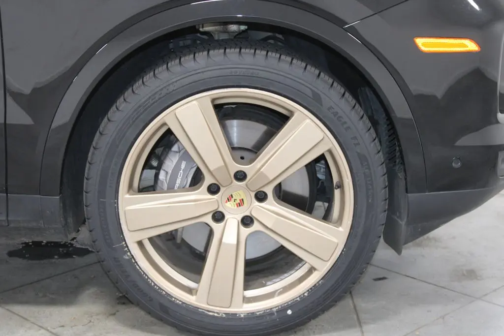 2024 Porsche Cayenne - $66,718