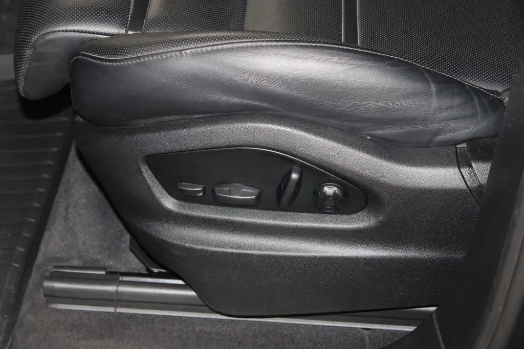 2024 Porsche Cayenne - $66,718