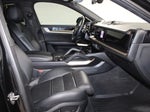 2024 Cayenne Thumbnail 27