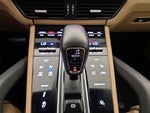 2022 Cayenne Thumbnail 18
