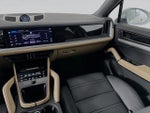 2024 Cayenne Thumbnail 25