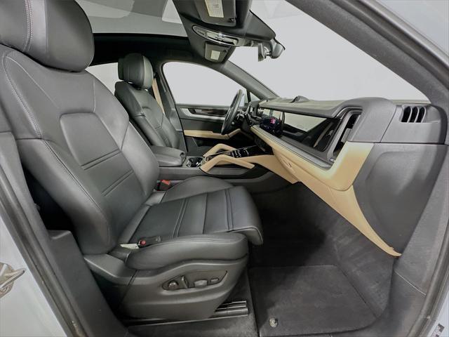 2024 Porsche Cayenne - $76,500