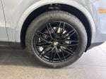 2024 Cayenne Thumbnail 10