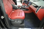 2021 Cayenne Thumbnail 19