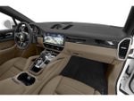 2022 Cayenne Thumbnail 15