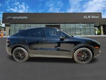 2022 Cayenne Thumbnail 4