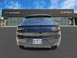 2022 Cayenne Thumbnail 6