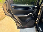2022 Cayenne Thumbnail 22