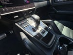 2022 Cayenne Thumbnail 31