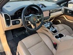 2023 Cayenne Thumbnail 40