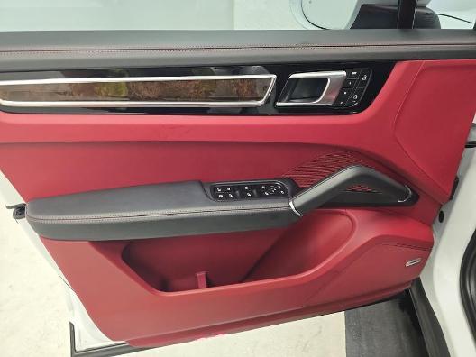 2023 Porsche Cayenne - $70,800