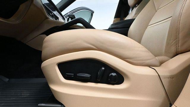 2022 Porsche Cayenne E-Hybrid Coupe