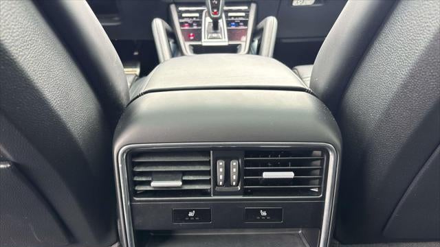 2020 Porsche Cayenne Turbo Coupe