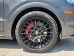 2023 Cayenne Thumbnail 5