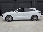2021 Cayenne Thumbnail 2