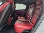 2021 Cayenne Thumbnail 17