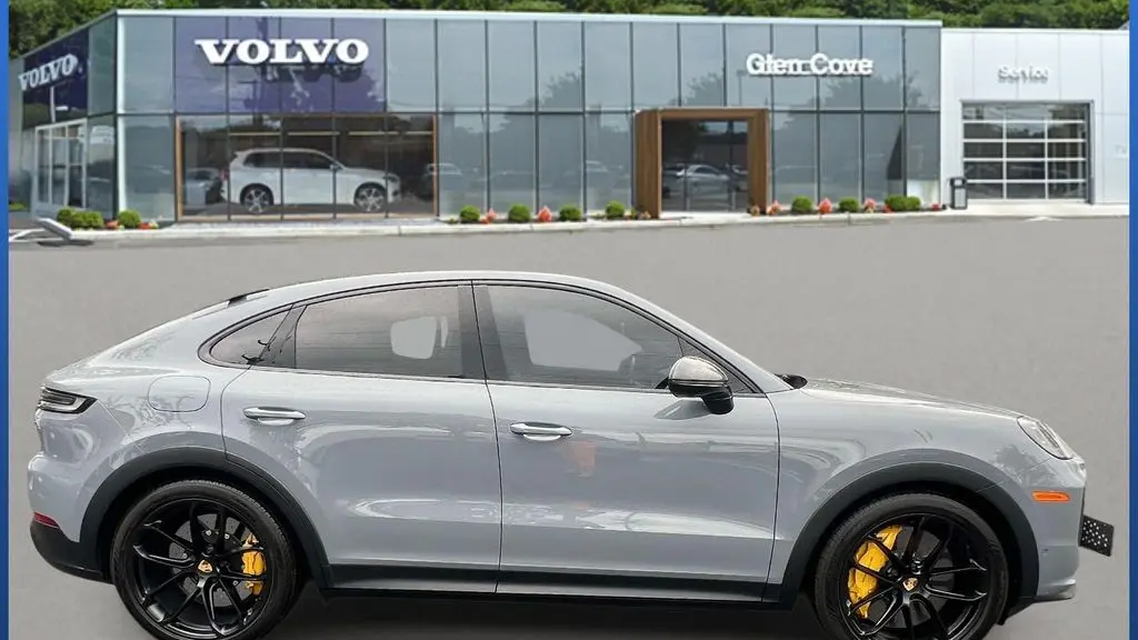 2024 Porsche Cayenne Turbo GT