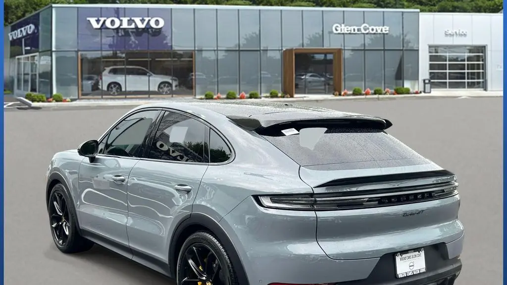 2024 Porsche Cayenne Turbo GT