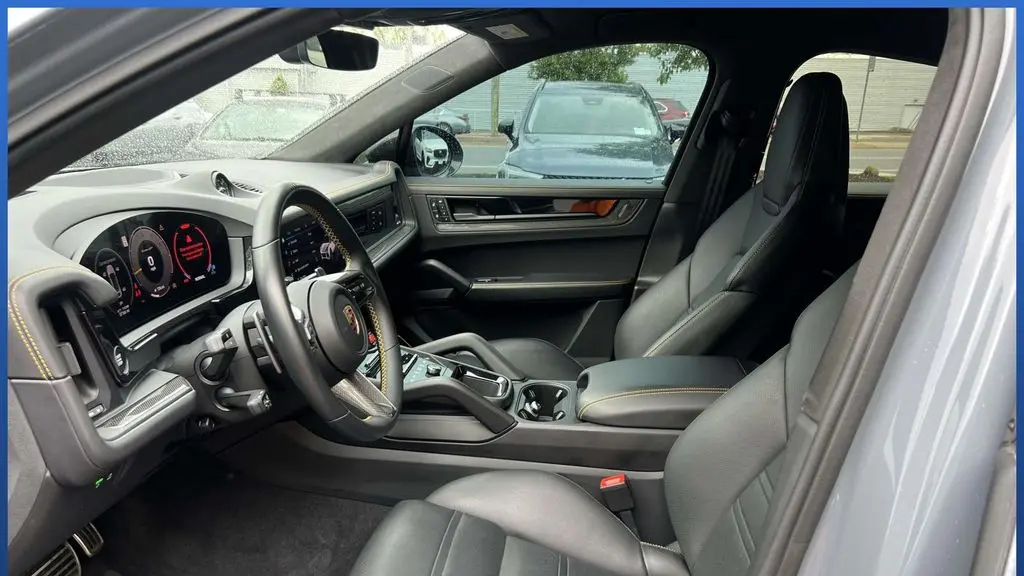 2024 Porsche Cayenne Turbo GT