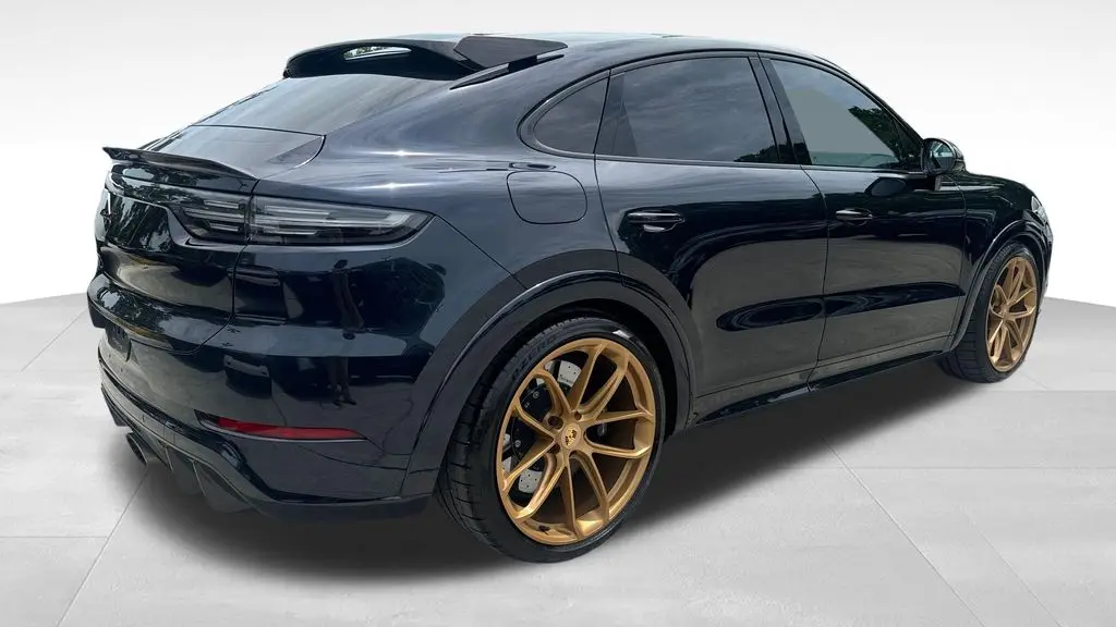 2022 Porsche Cayenne Turbo GT