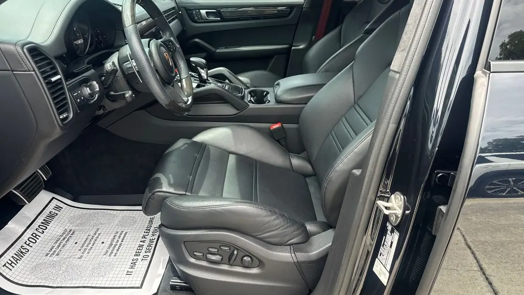 2022 Porsche Cayenne Turbo GT