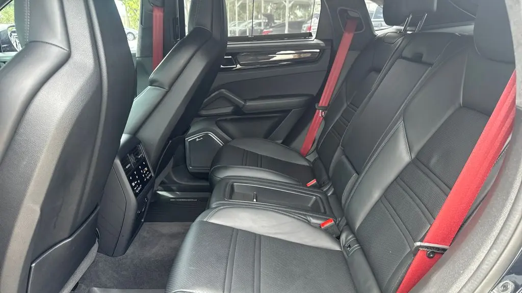 2022 Porsche Cayenne Turbo GT