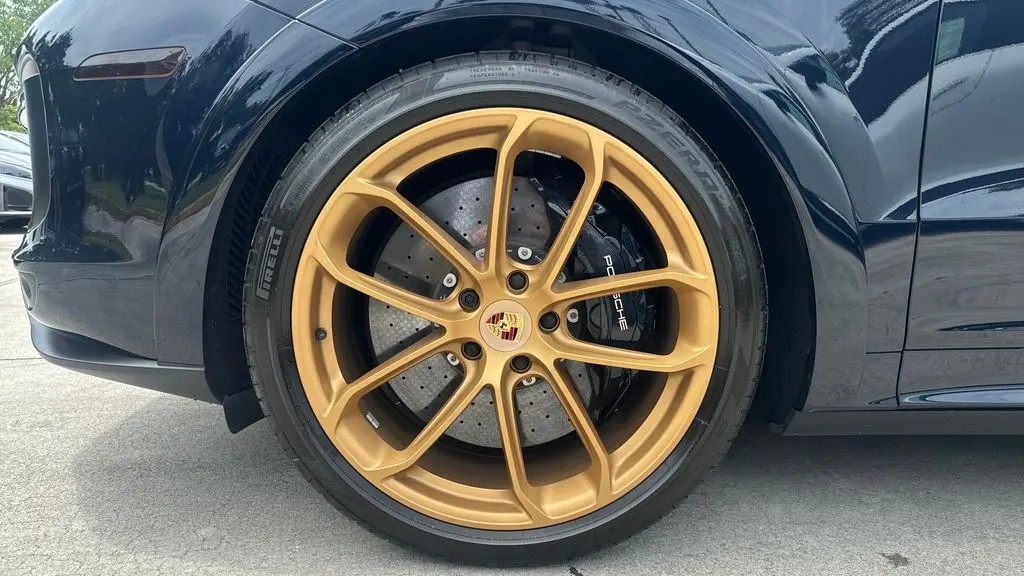 2022 Porsche Cayenne Turbo GT
