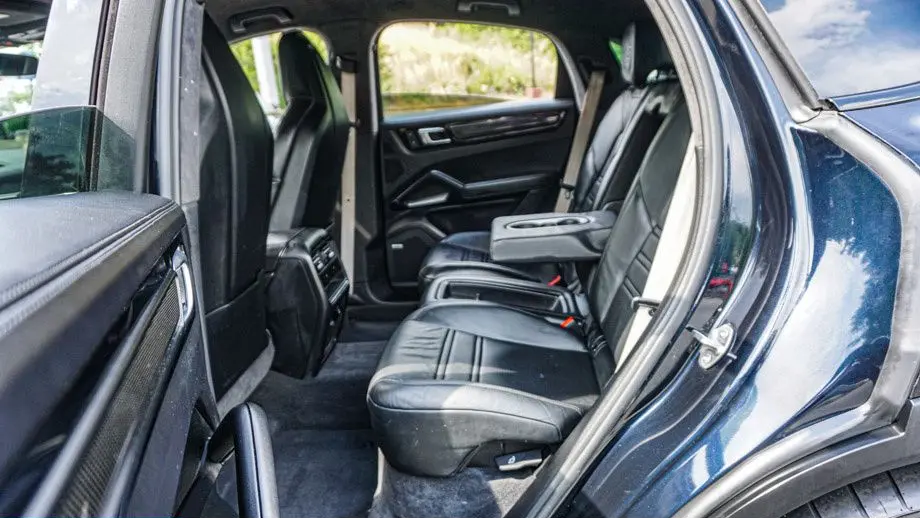 2023 Porsche Cayenne Turbo GT