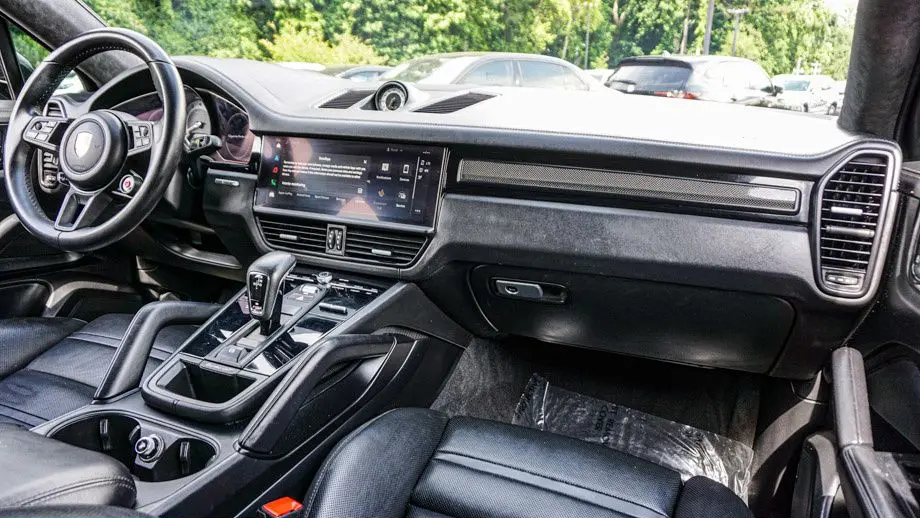 2023 Porsche Cayenne Turbo GT