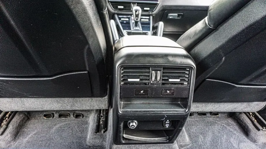 2023 Porsche Cayenne Turbo GT