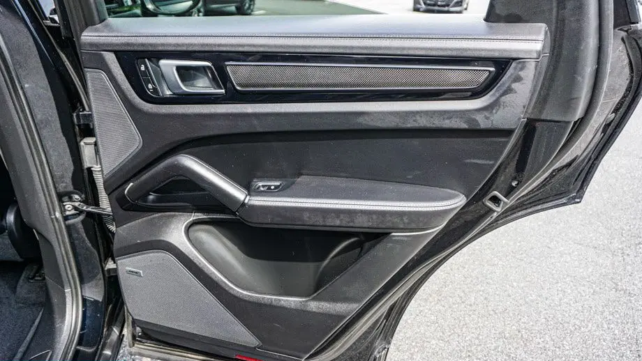 2023 Porsche Cayenne Turbo GT
