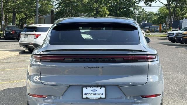 2024 Porsche Cayenne S Coupe