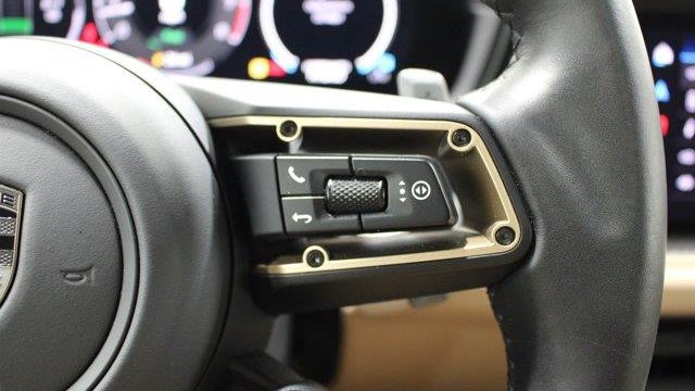 2025 Porsche Cayenne Turbo E-Hybrid Coupe
