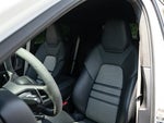2024 Cayenne Thumbnail 29