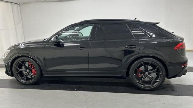2025 Audi RS Q8 performance 4.0T quattro