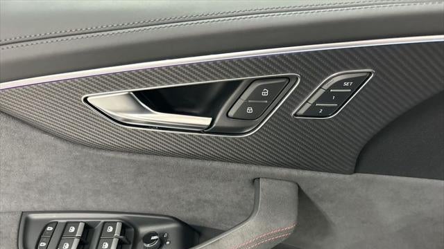 2025 Audi RS Q8 performance 4.0T quattro