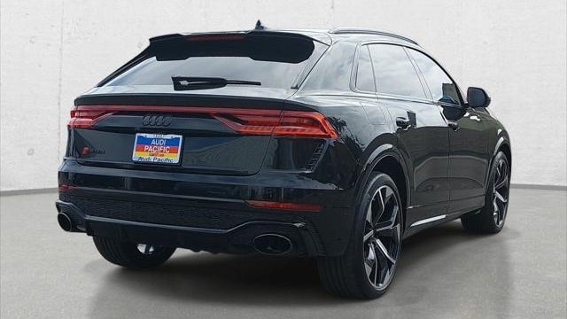 2023 Audi RS Q8 4.0T quattro