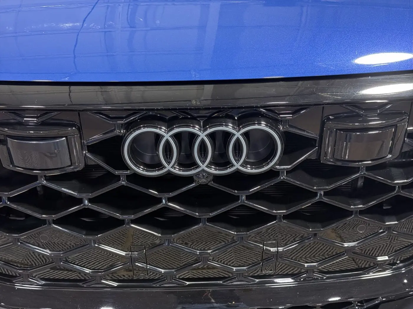 2025 Audi Q8 - $121,500