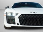 2018 R8 Thumbnail 8
