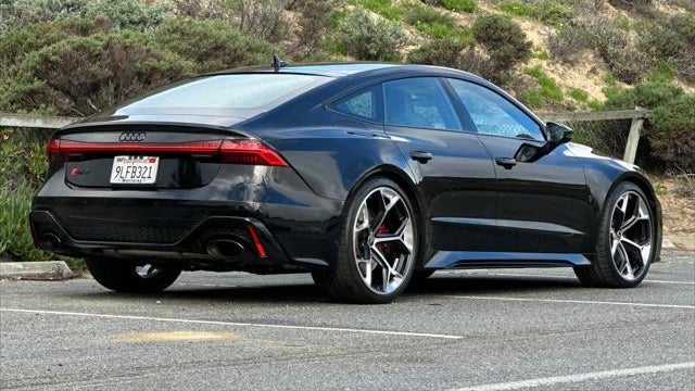 2024 Audi RS 7 4.0T quattro performance