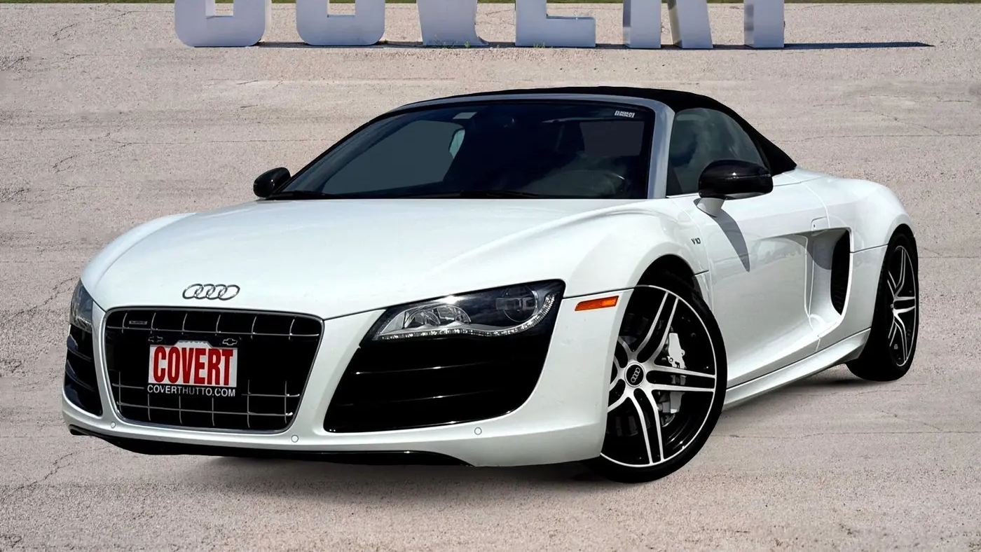 Preowned 2011 Audi R8 5.2 quattro Spyder for Sale