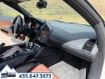2011 R8 Thumbnail 24