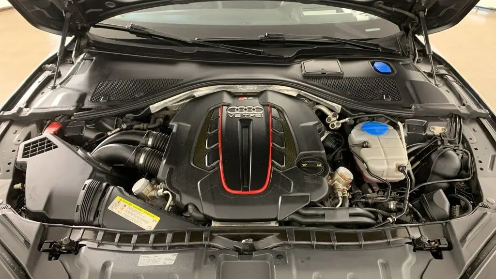 2018 Audi RS 7 4.0T quattro performance