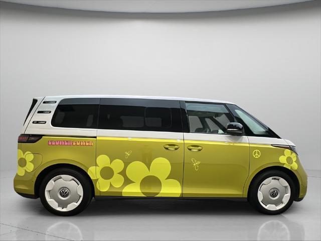 2025 Volkswagen Id. Buzz - $65,000