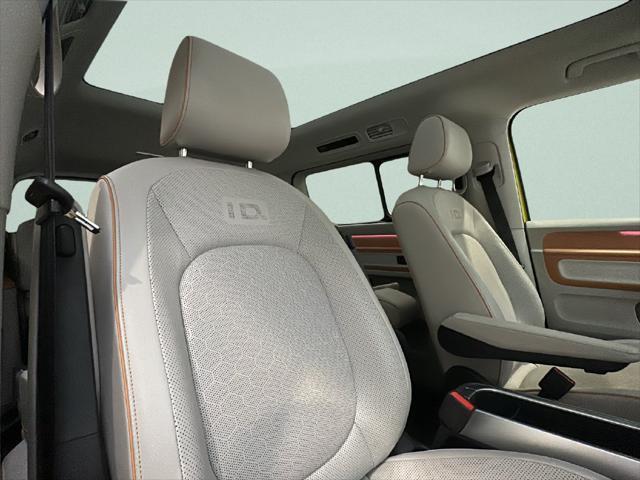 2025 Volkswagen Id. Buzz - $65,000